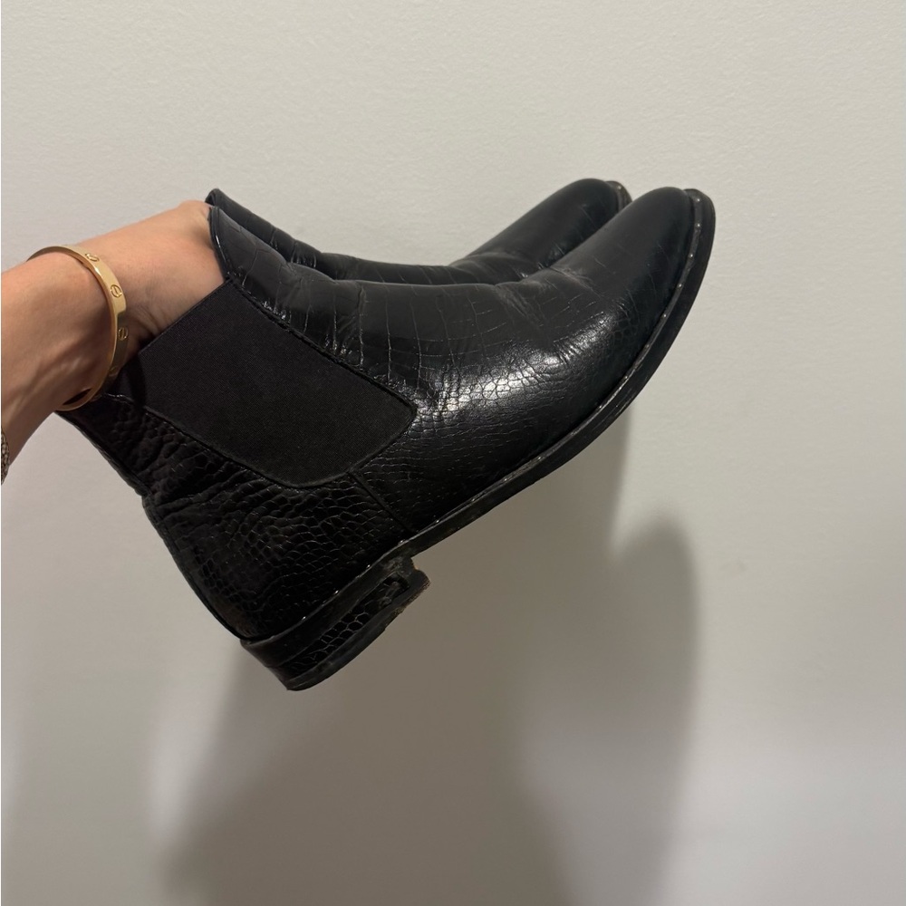 Freda Salvador croc boot